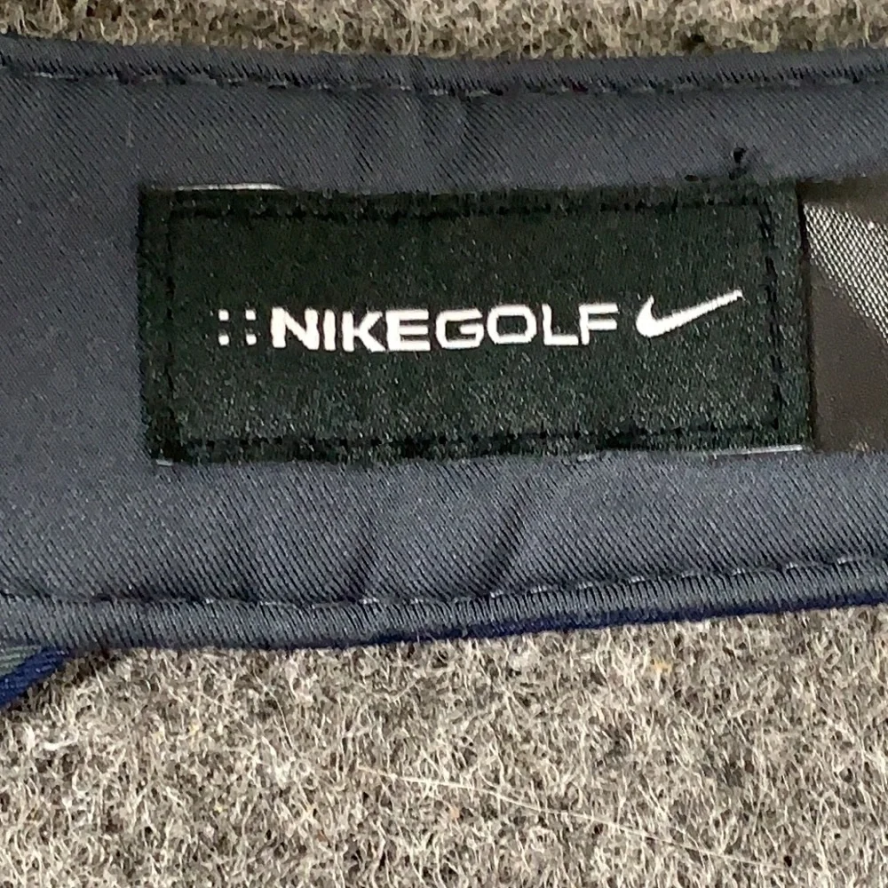 Coastal Properties Group Nike Golf Visor Unisex OSFA Navy Embroidered Strapback - Picture 10 of 13